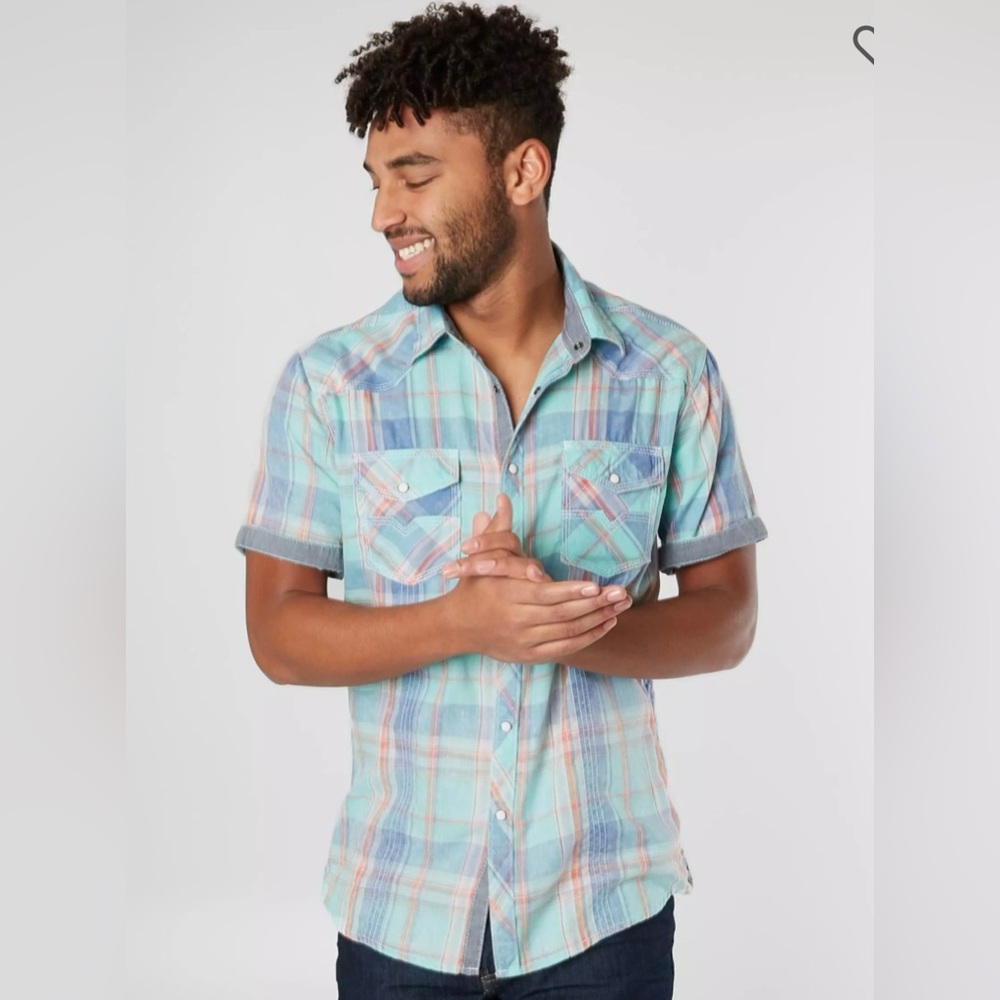 BKE Vintage Style Button Up